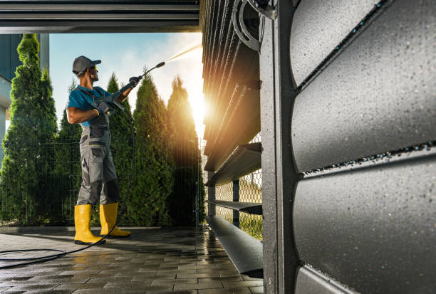 Fence Pressure Washing in Farmington, MN